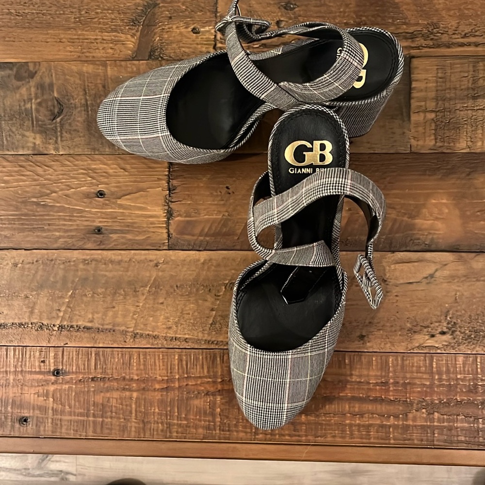 Plaid heels